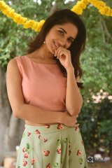 Ruhani Sharma New Photos